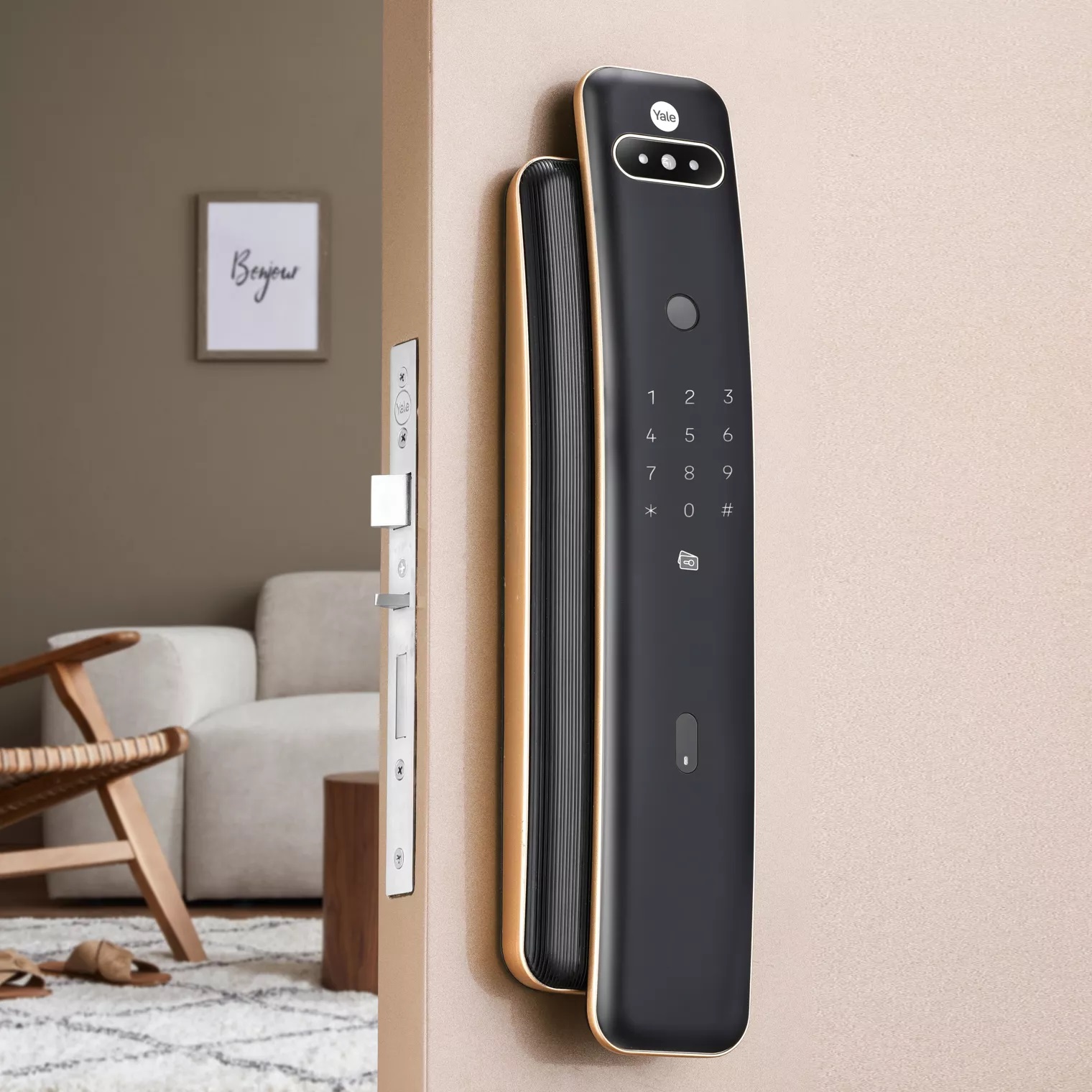 Yale Luna Pro+-12 Yale Luna Pro 12